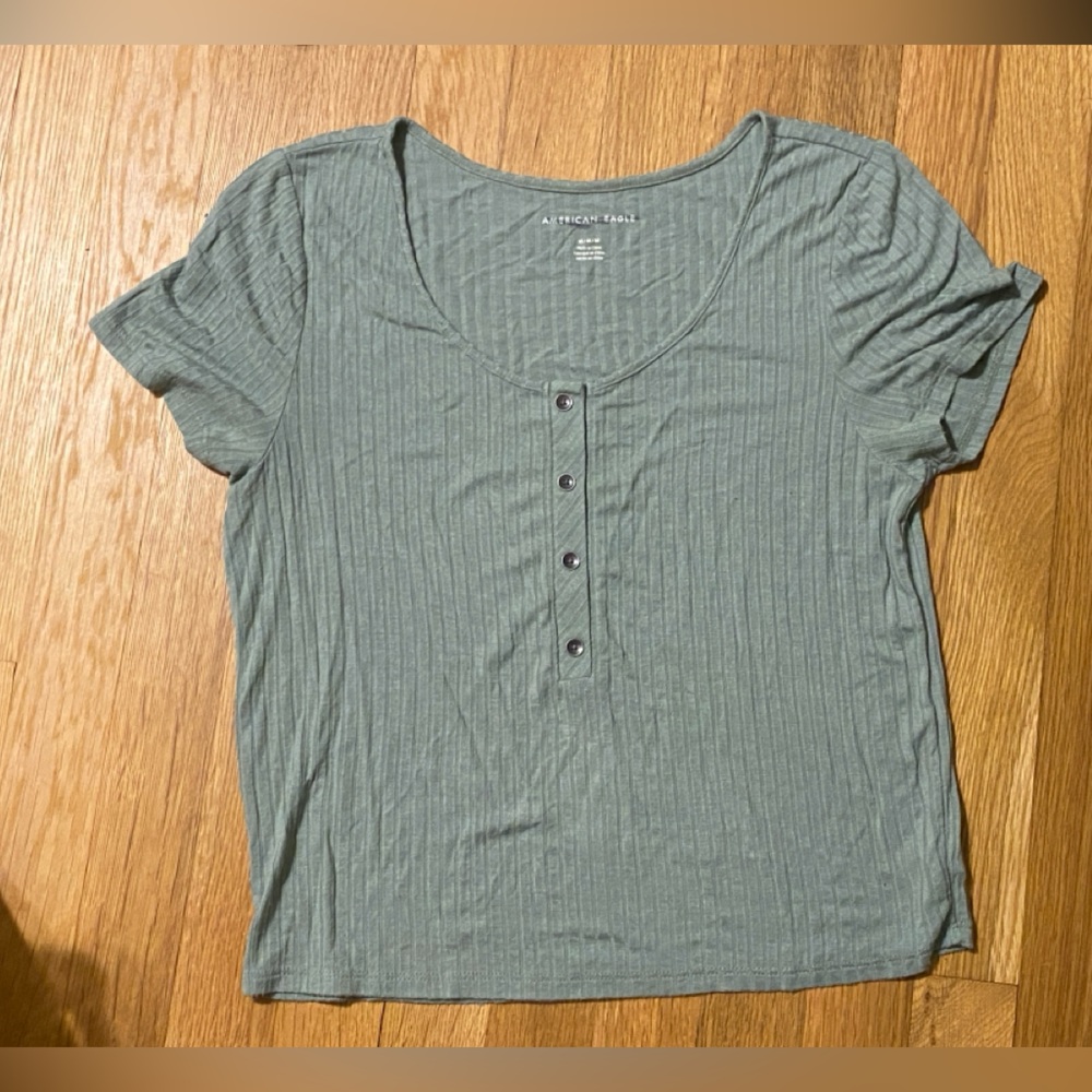 AE Ribbed Top 🌿